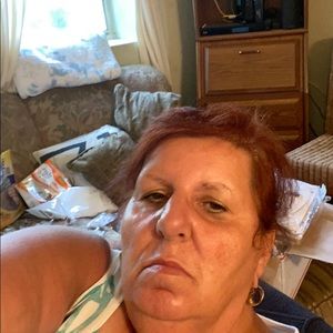 Meet your Posher, Carol